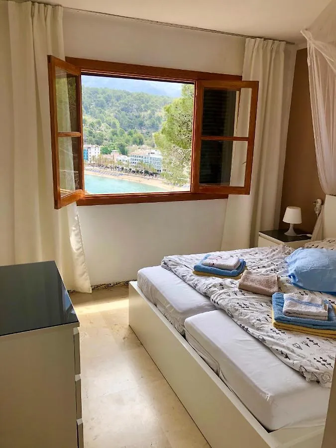 Hartmut Friedrich Apartment Puerto de Sóller Spanyolország